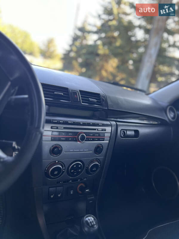 Седан Mazda 3 2007 в Кривом Роге