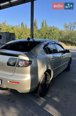 Седан Mazda 3 2007 в 