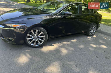 Седан Mazda 3 2018 в 