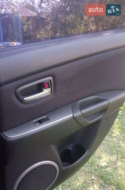 Седан Mazda 3 2007 в 