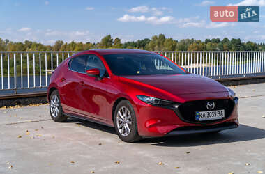 Mazda 3 2019
