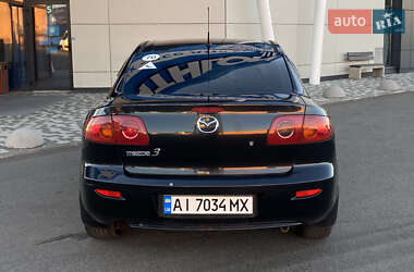 Седан Mazda 3 2004 в 