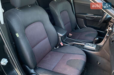 Седан Mazda 3 2004 в 
