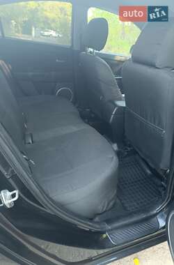 Седан Mazda 3 2006 в 