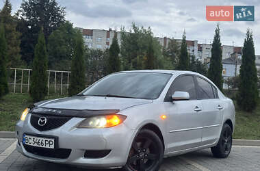 Седан Mazda 3 2004 в 
