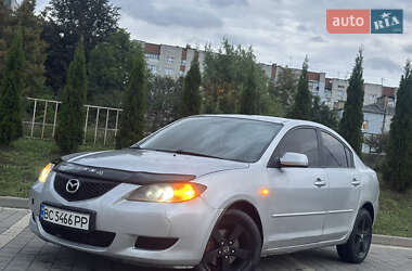 Седан Mazda 3 2004 в 