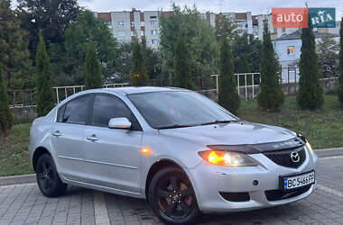 Седан Mazda 3 2004 в 