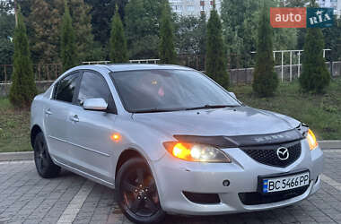 Седан Mazda 3 2004 в 