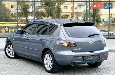 Хэтчбек Mazda 3 2007 в 