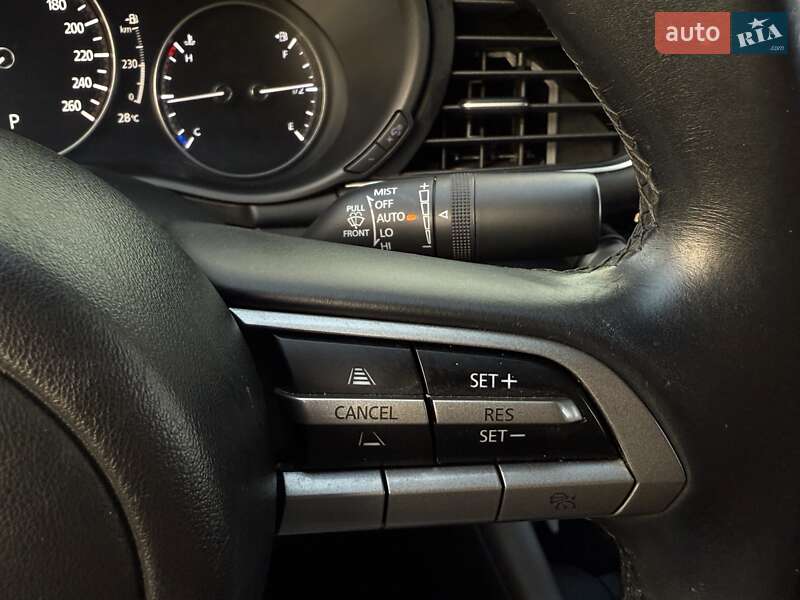 Седан Mazda 3 2021 в Киеве