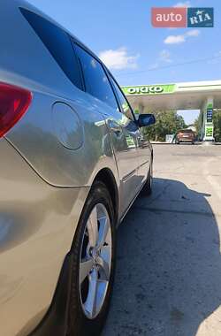 Хэтчбек Mazda 3 2003 в 