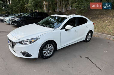 Седан Mazda 3 2014 в 