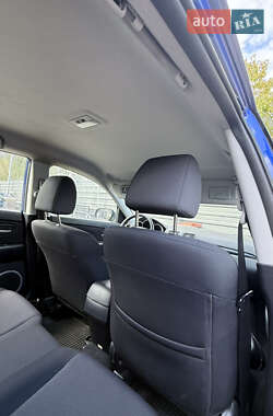 Седан Mazda 3 2009 в 
