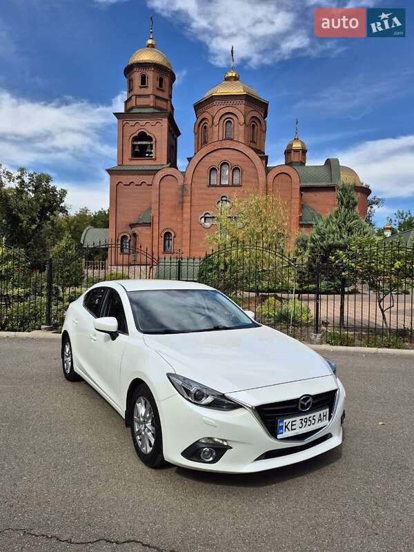 Седан Mazda 3 2015 в Кривом Роге фото 2 Седан Mazda 3 2015 в Кривом Роге