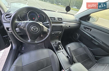 Седан Mazda 3 2007 в 