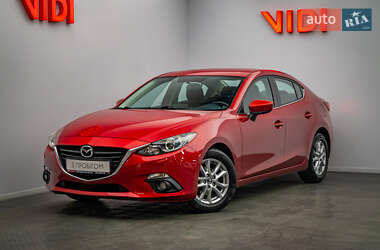 Mazda 3 2015