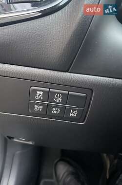 Седан Mazda 3 2014 в 
