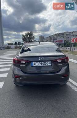 Седан Mazda 3 2014 в 