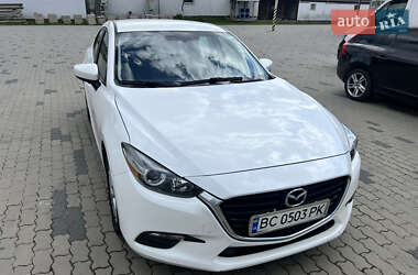 Хэтчбек Mazda 3 2017 в Львове