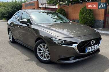 Mazda 3 2019