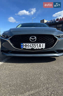 Хэтчбек Mazda 3 2023 в 