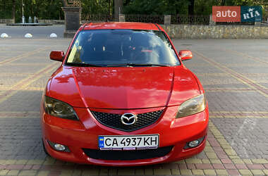 Седан Mazda 3 2005 в Киеве
