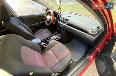Седан Mazda 3 2005 в 