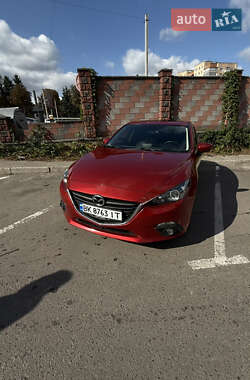 Mazda 3 2015
