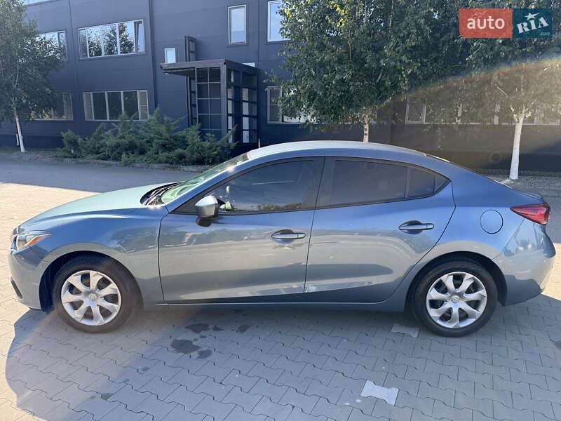 Седан Mazda 3 2015 в Белой Церкви