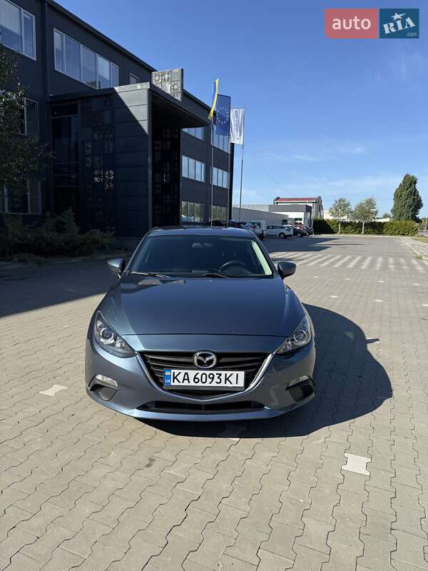 Седан Mazda 3 2015 в Белой Церкви