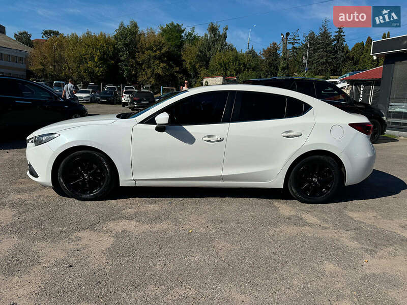 Седан Mazda 3 2014 в Виннице