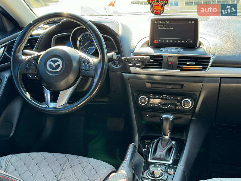 Седан Mazda 3 2014 в Виннице