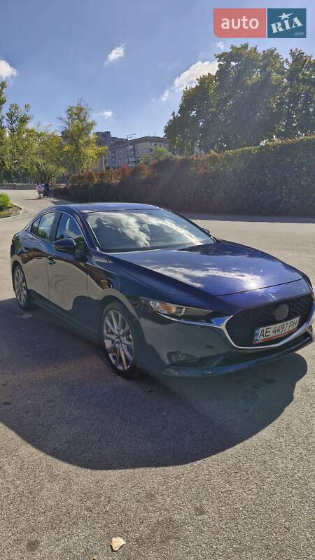 Седан Mazda 3 2019 в Днепре