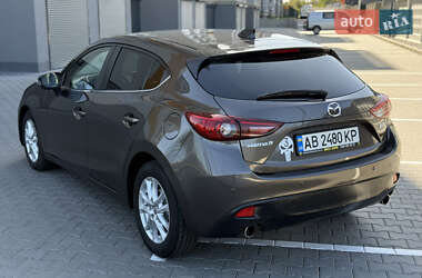 Хэтчбек Mazda 3 2014 в 