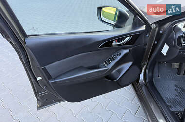 Хэтчбек Mazda 3 2014 в 