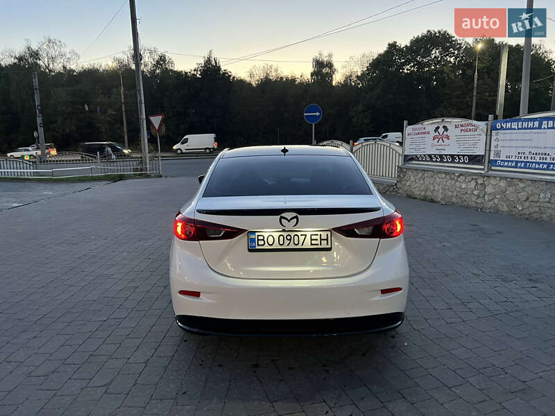 Седан Mazda 3 2014 в Тернополе