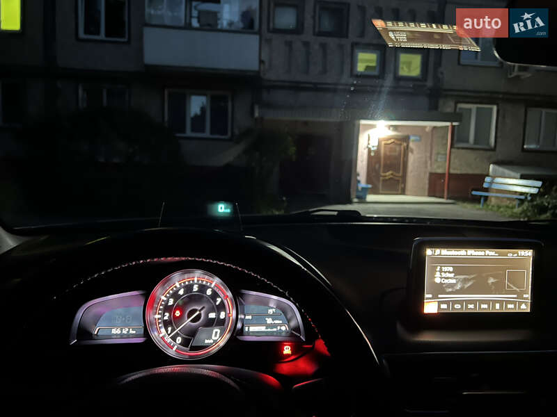 Седан Mazda 3 2014 в Тернополе