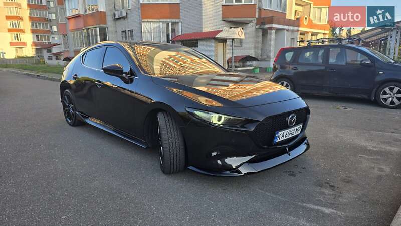 Хэтчбек Mazda 3 2022 в Киеве