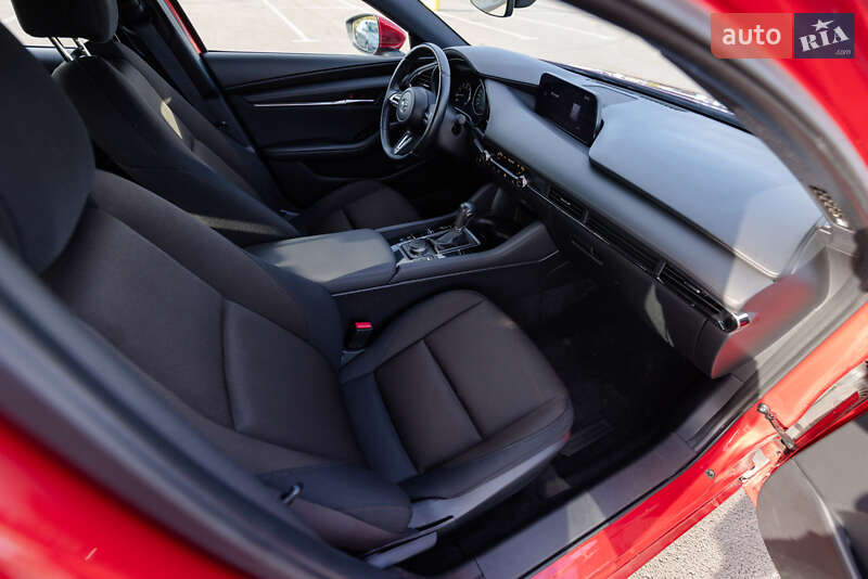 Хэтчбек Mazda 3 2019 в Ровно фото 12 Хэтчбек Mazda 3 2019 в Ровно