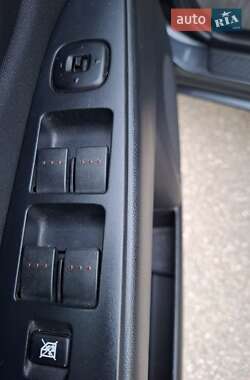 Хэтчбек Mazda 3 2006 в 
