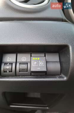 Хэтчбек Mazda 3 2006 в 