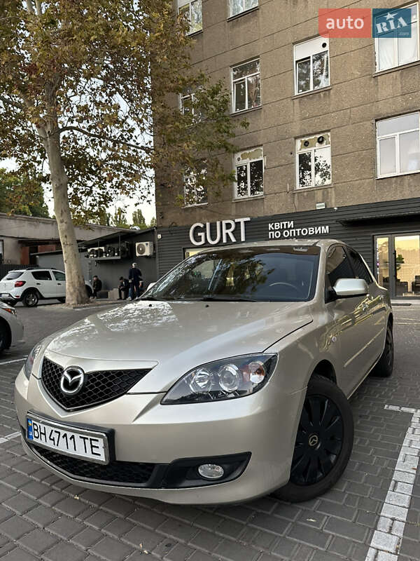 Хэтчбек Mazda 3 2007 в Одессе