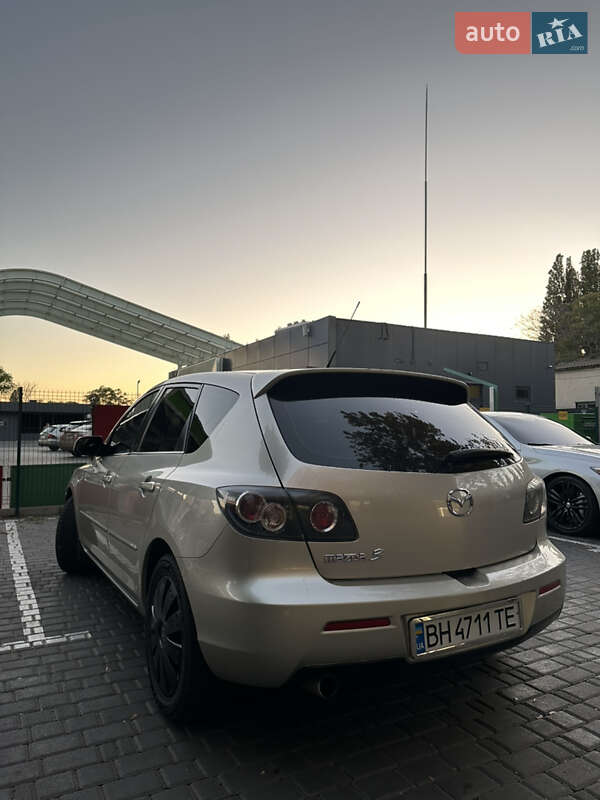 Хэтчбек Mazda 3 2007 в Одессе