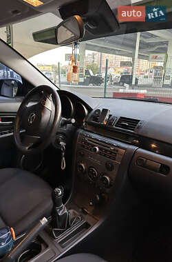 Хэтчбек Mazda 3 2007 в 