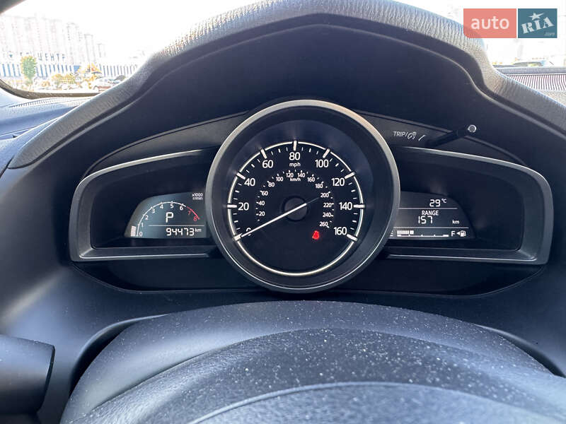 Седан Mazda 3 2017 в Киеве