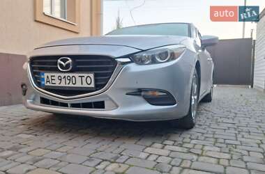 Mazda 3 2016