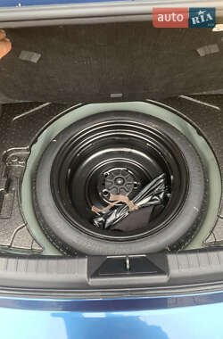 Седан Mazda 3 2017 в 