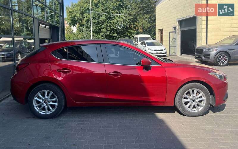 Хэтчбек Mazda 3 2013 в Ивано-Франковске