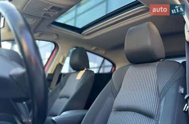 Хэтчбек Mazda 3 2013 в 