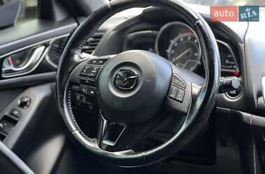 Хэтчбек Mazda 3 2014 в 